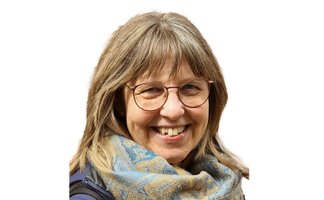 Das Bild zeigt Undine Artelt-Deseke, eine unserer Stadtführerinen.