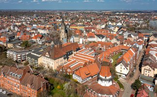 Das Bild zeigt eine Luftaufnahme der Peiner Innenstadt.