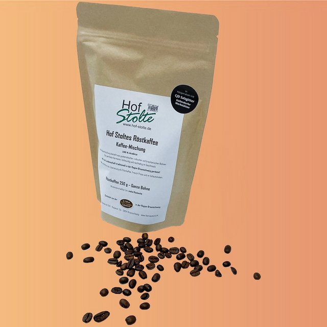 Das Bild zeigt eine Kaffeetüte vom Hof Stolte. 