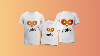 Das Bild zeigt drei Tshirts für alle Geschlechter mit einem Eulengesicht drauf. 