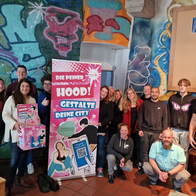 Jugendliche Teilnehmer an der Projektschmiede von Peine Marketing in der Toepfers Muehle